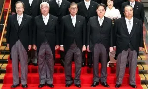 Chính phủ Nhật thừa nhận chỉnh sửa ảnh nội các mới